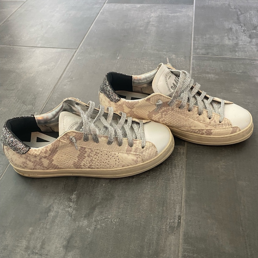 P448 women’s sneaker size 41